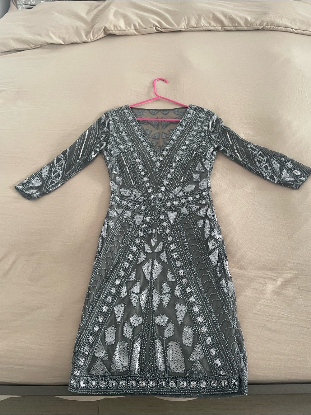 Embellished Silver and Black V‑Neck Cocktail Dress